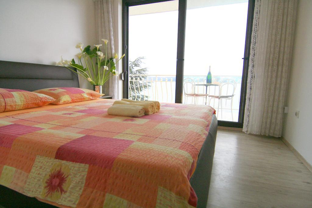 Apartments Marta 트로기르 객실 사진
